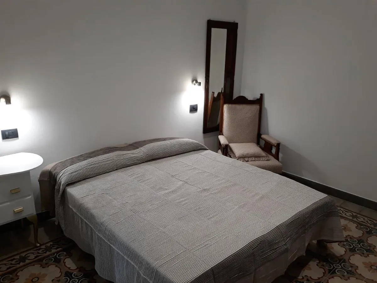 Via Pezza 100 Aparthotel Ragusa