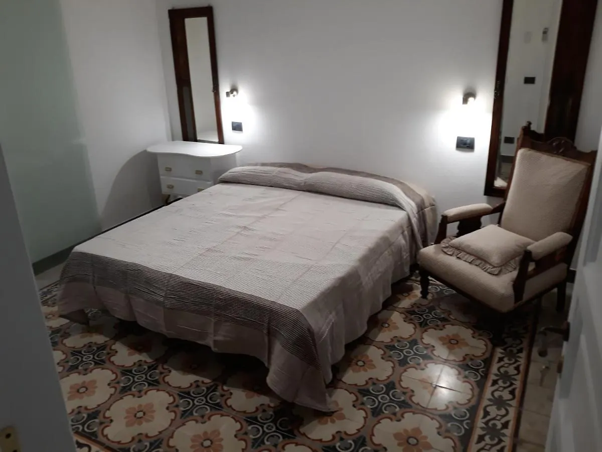 Via Pezza 100 Aparthotel Ragusa Itália
