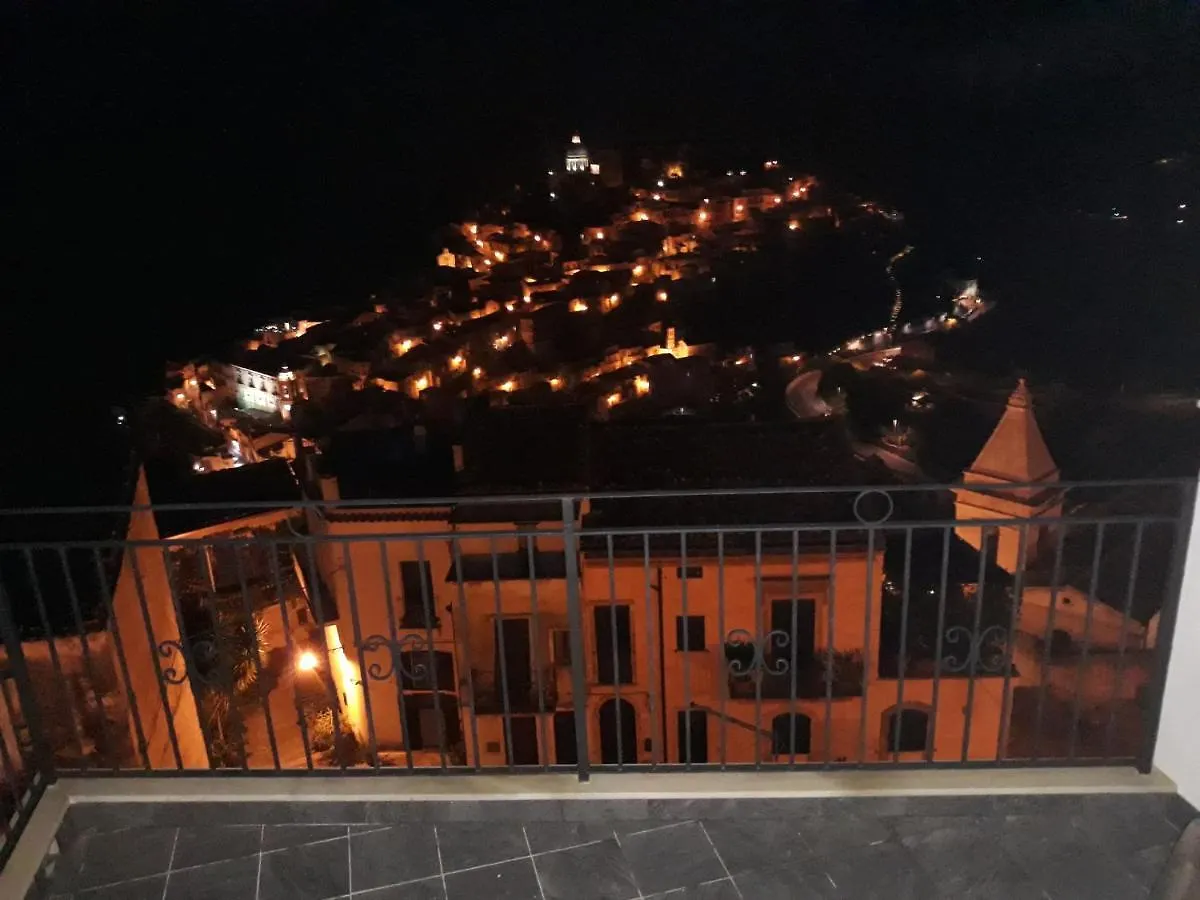 Via Pezza 100 Aparthotel Ragusa 0*,