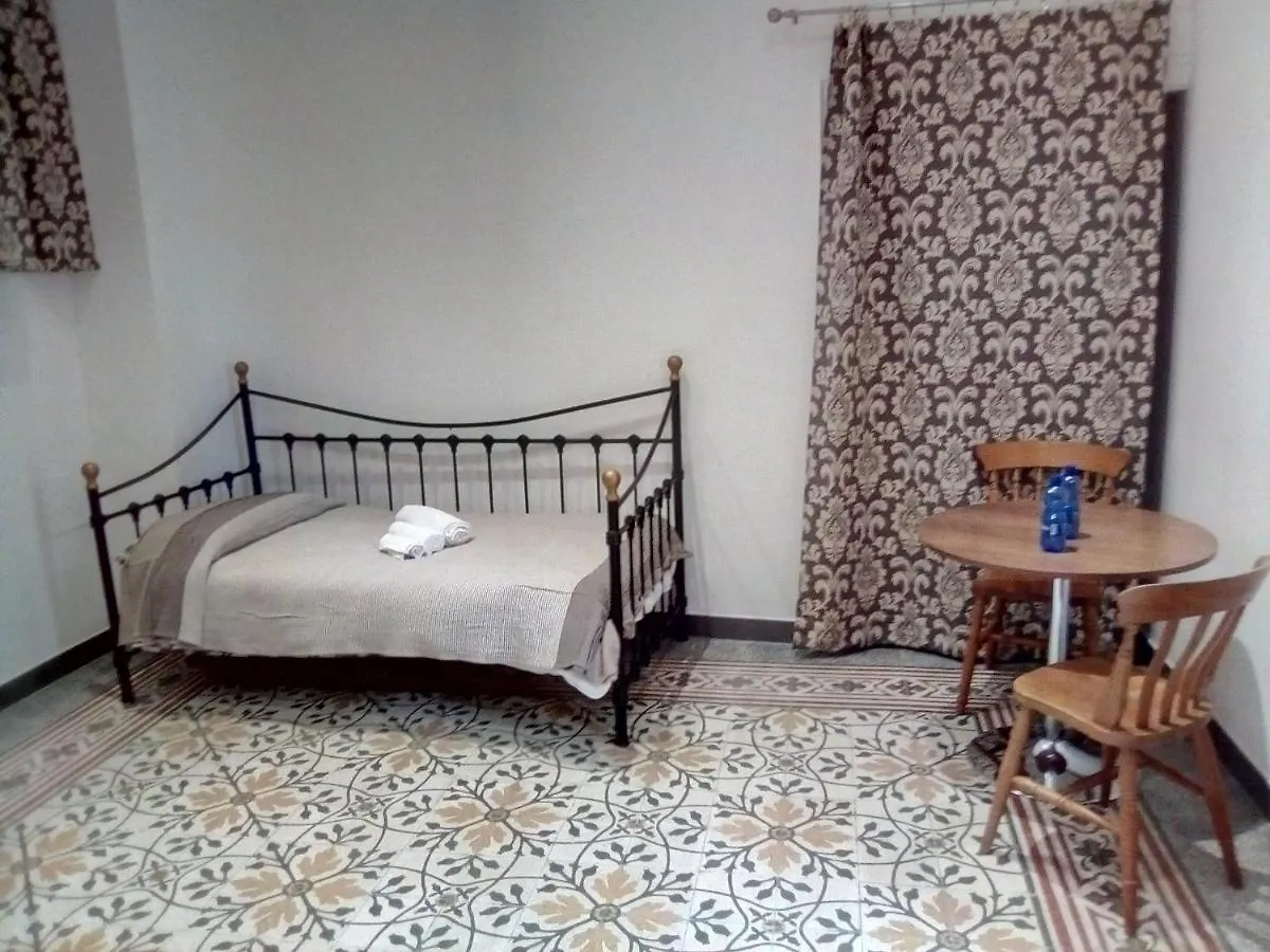 Via Pezza 100 Aparthotel Ragusa 0*,  Italy
