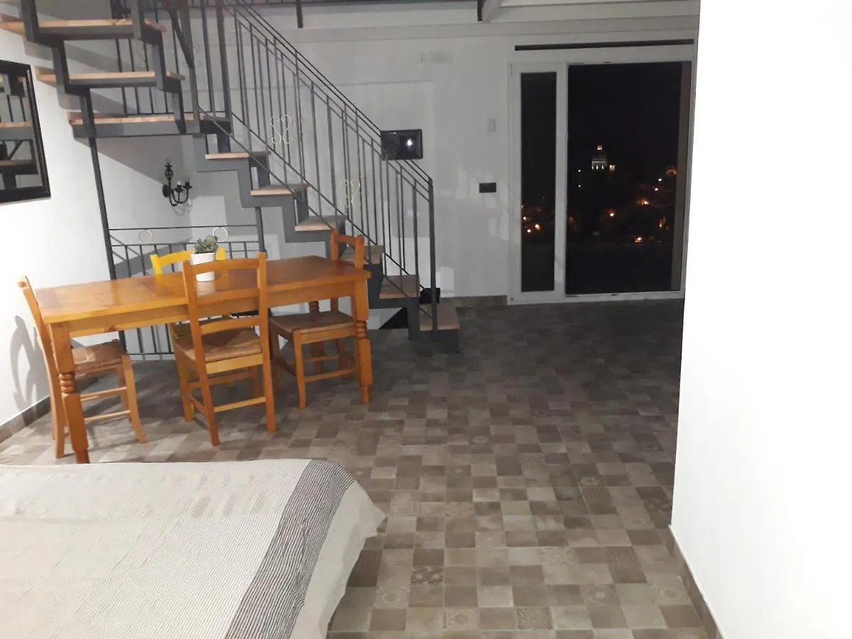 Via Pezza 100 Aparthotel Ragusa Italy